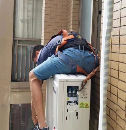 怀集空调移机